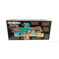 Supertanque de operaciones de Micromachine de Hasbro año 2001