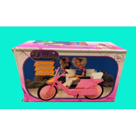 Moto Darling Famosa Muñeca
