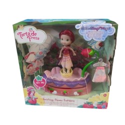Tarta de Fresa Twirling Flower Fashions 2010