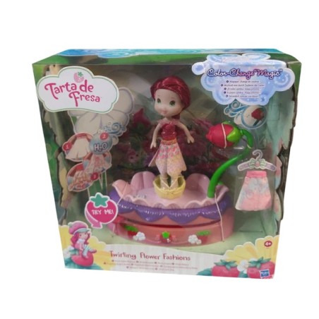 Tarta de Fresa Twirling Flower Fashions 2010