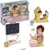 Escuela con figura de bebé de Famosa