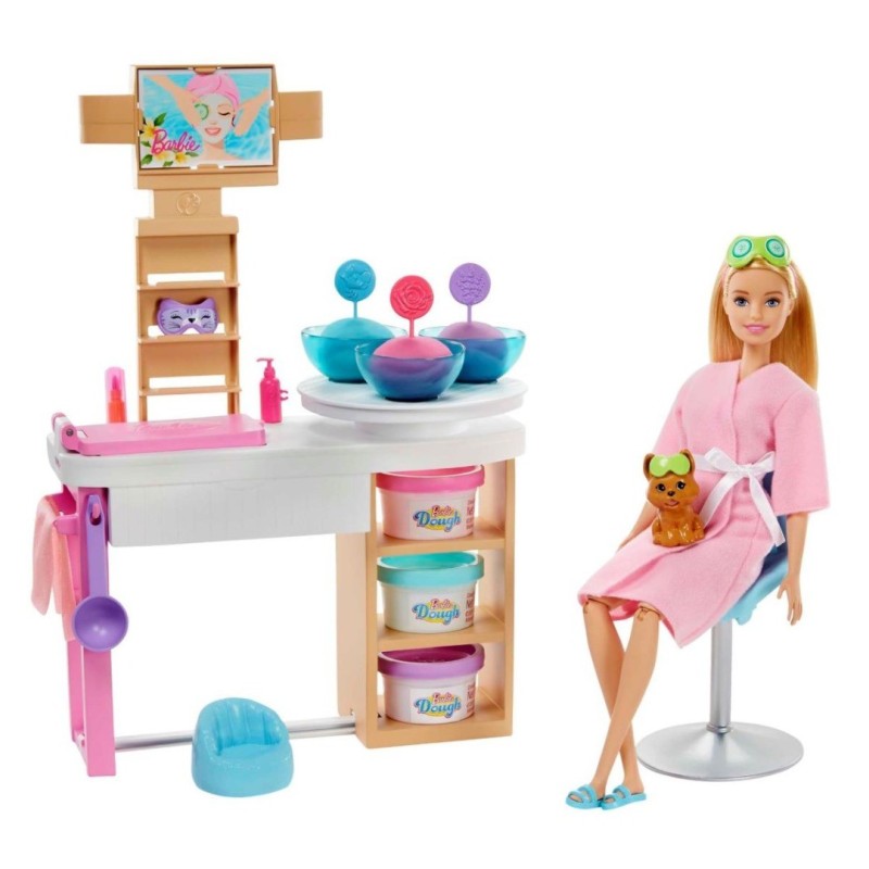 Barbie con su mascarilla y playset de spa de Mattel